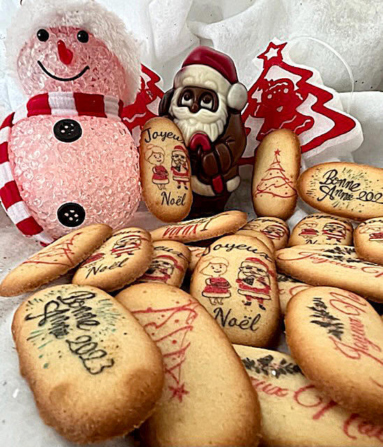 Biscuits imprimés et ensachés, langue de chat - gourmandises.decors-fins.com