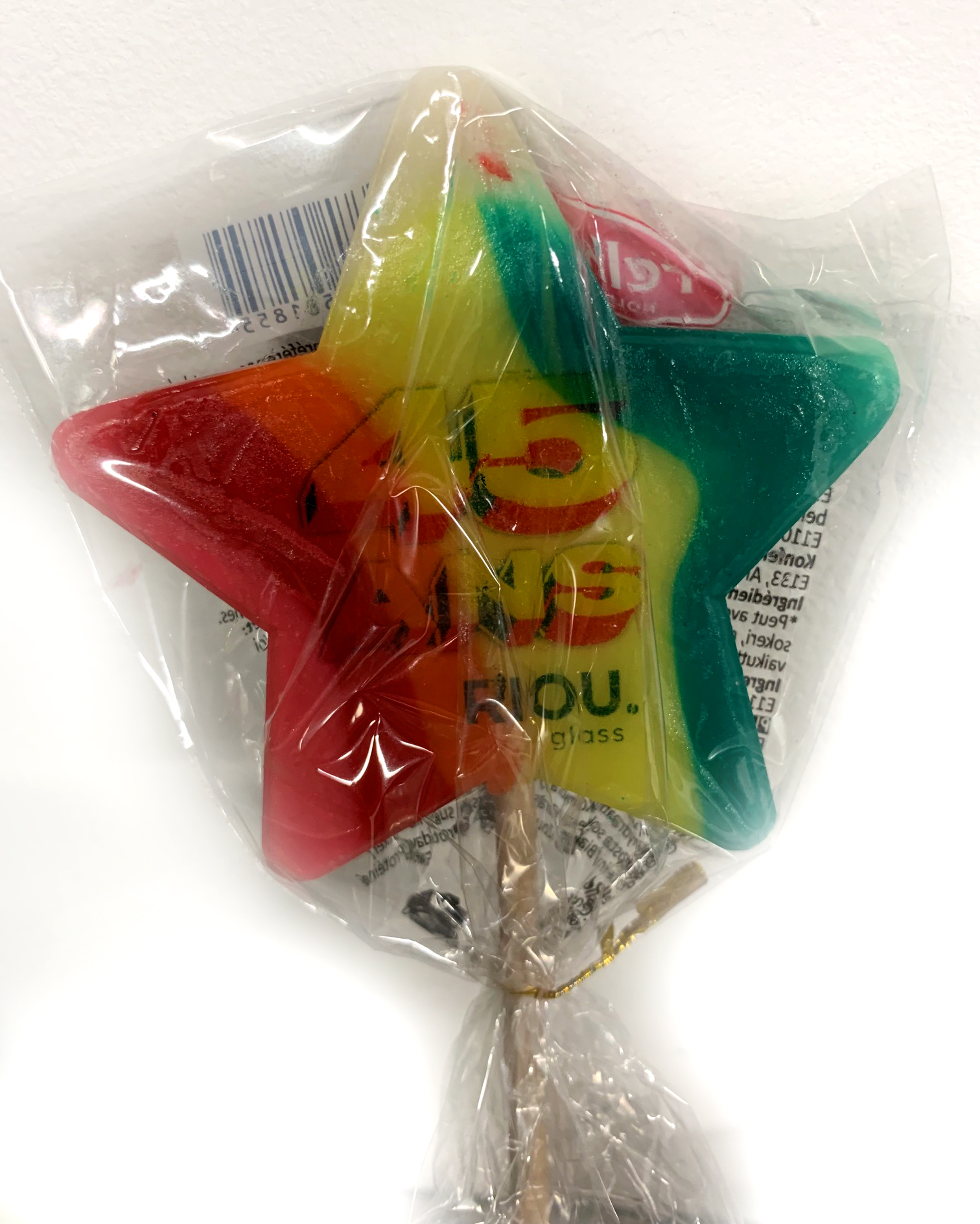 Sucette etoile arc en ciel personnalisée-gourmandises.decors-fins.com