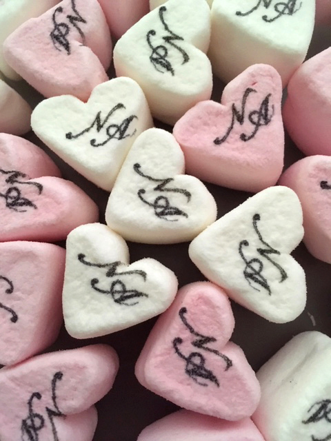 Marshmallows-coeur-imprimés-gourmandises.decors-fins.com
