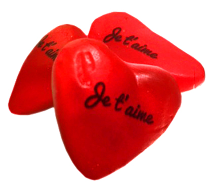 bonbon-personnalisé-prénom-coeur-rouge-gourmandises.decors-fins.com